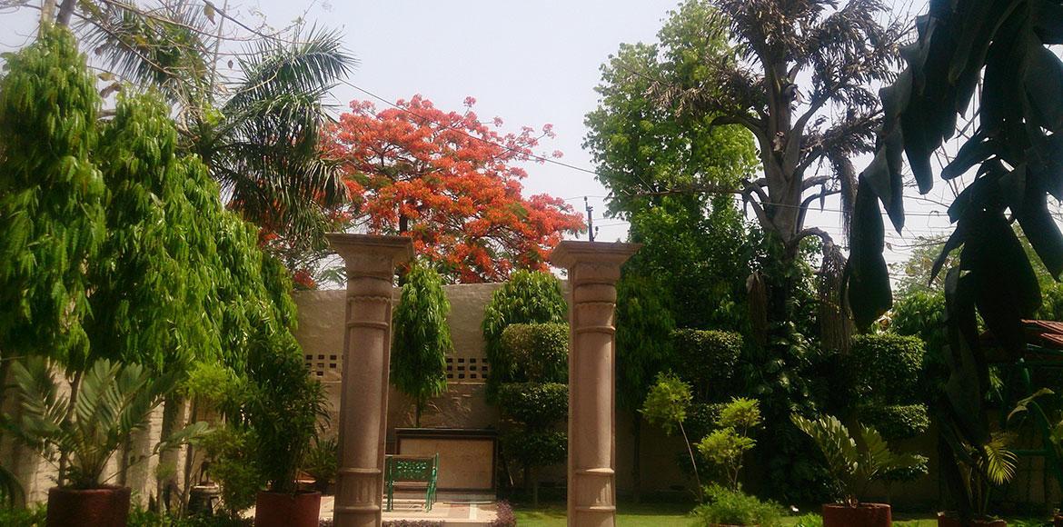Awtar Mansion Panzió Agra  Kültér fotó